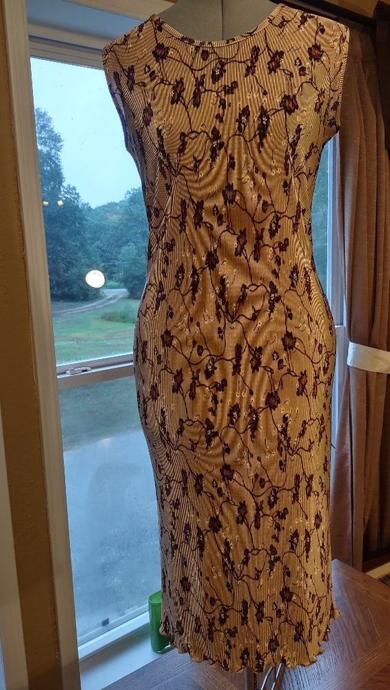 (2920) Diamond's plus size Dress, Tan/brown, Stretchy size , Plus  size